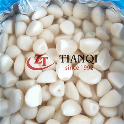 Pickled qej nyob rau hauv brine tshiab qoob loo